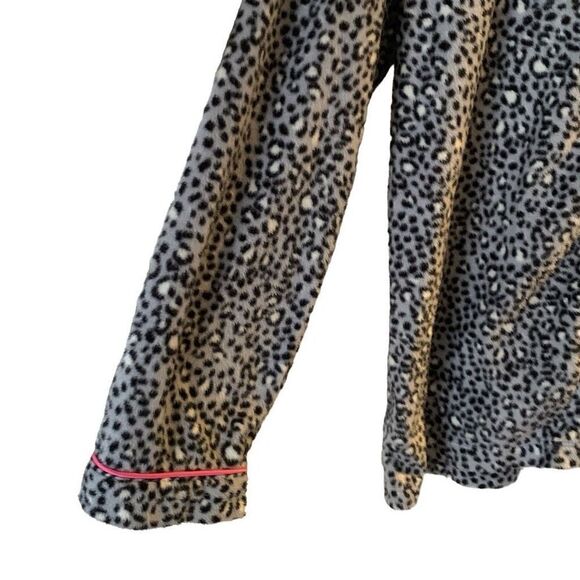 Pre Owned Women’s Celestial Dreams Sleep Lounge Button Up Shirt Cheetah Print Lg - Picture 2 of 11